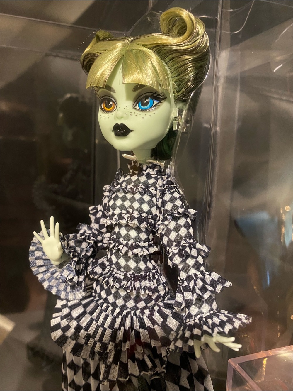 Mattel Off-White x Monster High Harmonie Ghoul doll BNIB